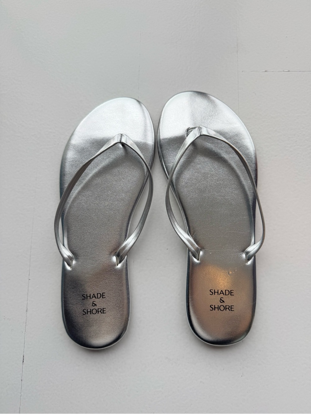 Shade & Shore Metallic Silver Flip Flop Sandals for Women